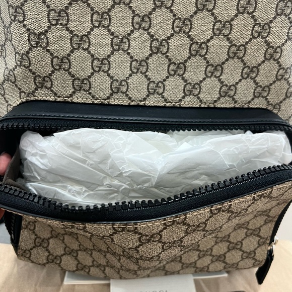 Gucci backpack - Picture 3 of 8